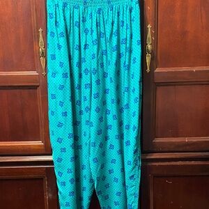 Maggie Lawrence vintage plus size 26/28 rayon Teal and Blue Patterned Pants